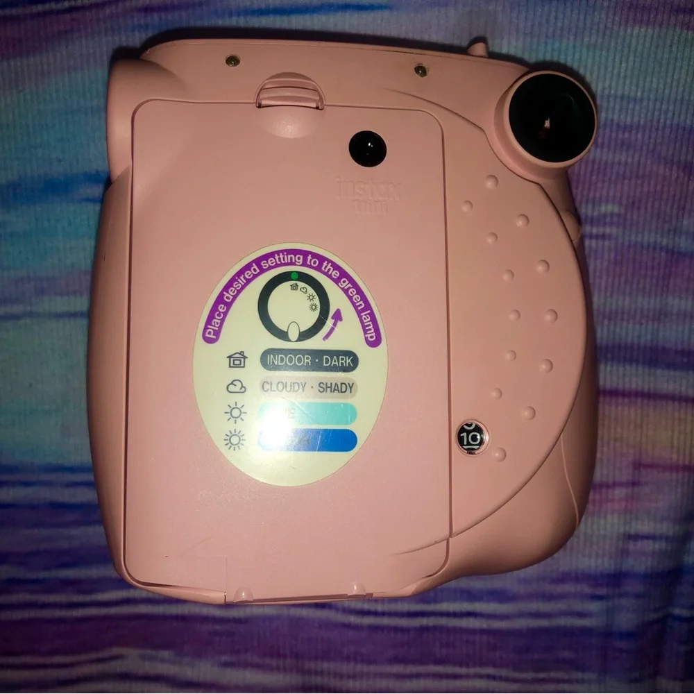 Fujifilm instax mini 7s light pink camera with carrying case